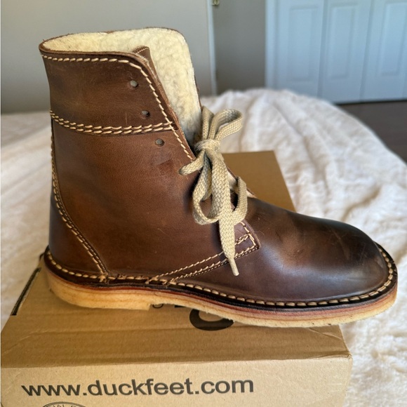 Duckfeet boots Odense fleece lined size 40 9/9.5 EUC - Picture 9 of 9